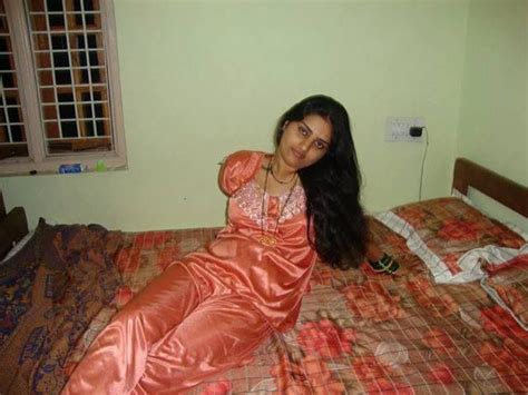 Hot Indian desi couple sex pics – Nude bhabhi pussy fucking